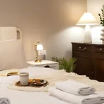 Agias Sofias Grand Appartement *