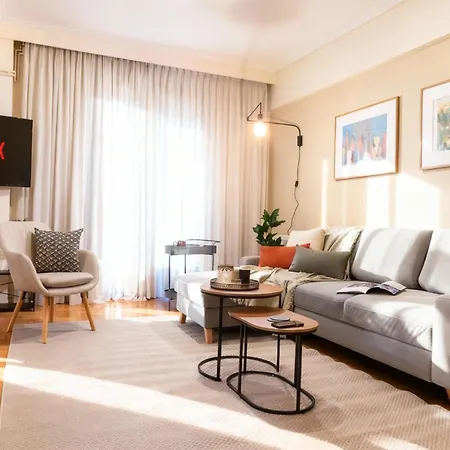 Agias Sofias Grand *