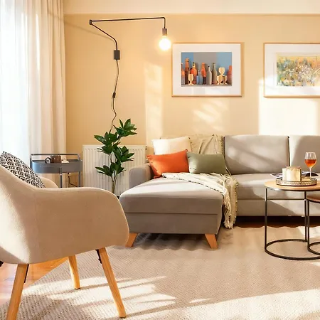 Agias Sofias Grand Apartament Saloniki