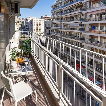Apartament Agias Sofias Grand Saloniki