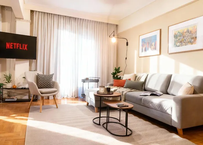 Agias Sofias Grand *